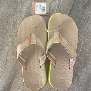 Havaianas Tan and Yellow Flip-Flops Comfortable Summer Sandals
